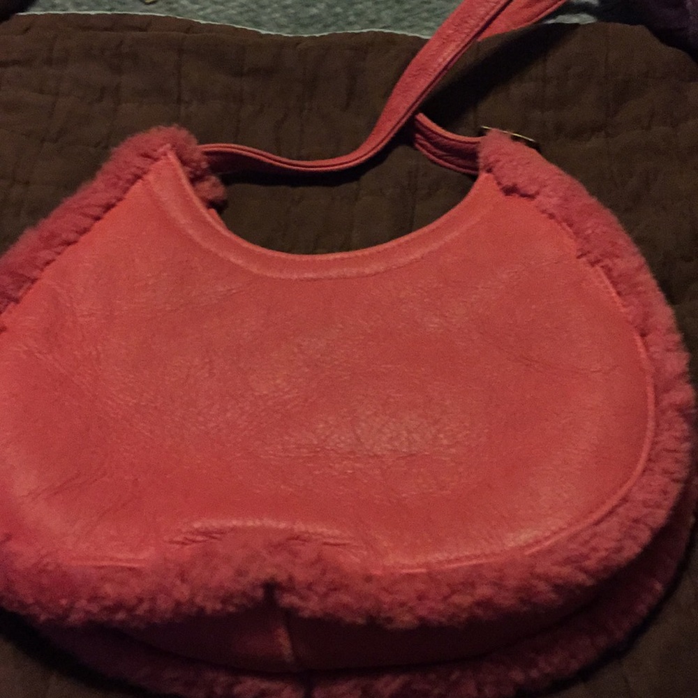 Shealing purse